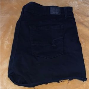 BLACK AMERICAN EAGLE SHORTS